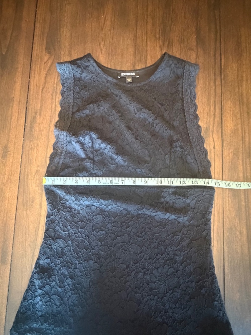 Express Black Romantic Goth Boho Y2K Sleeveless Lace Fitted Top, Size Medium - Picture 9 of 11